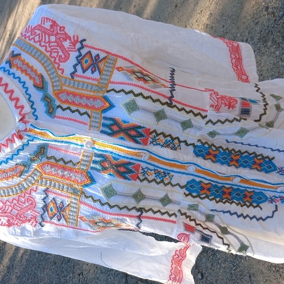 Biya shirt - Picture 4 of 5